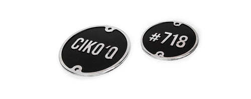 Emblemas bloque motor