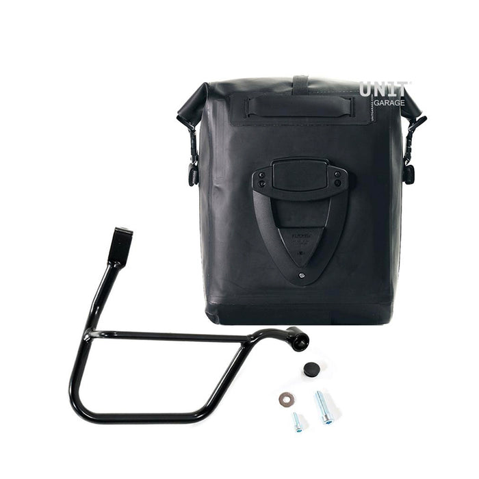 Alforja lateral Khali Tpu + subchasis derecho Triumph Street CUP UG001+1013DX