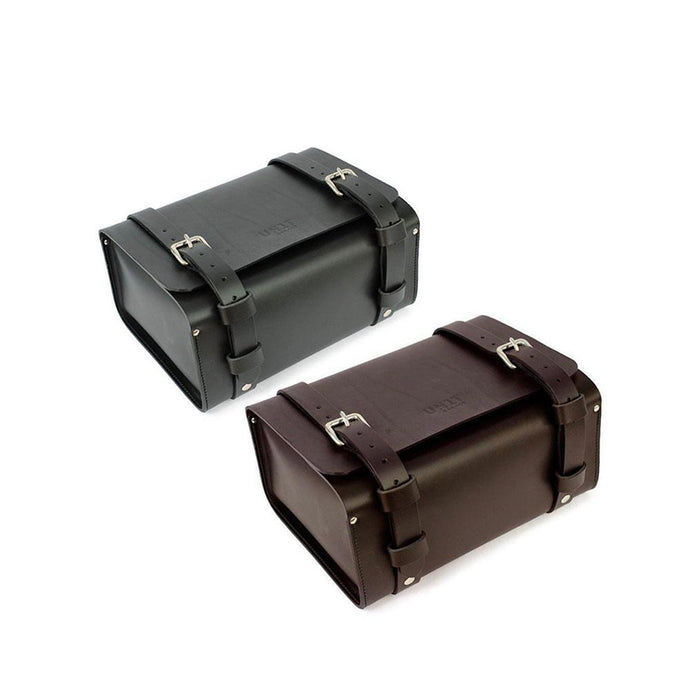 Bolsa trasera en cuero de primera flor. Para todos los modelos.